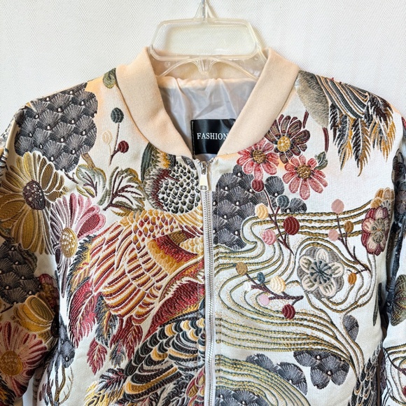 Japanese Brand Streetwear Embroidered Bomber Jacket with Pockets - Picture 4 of 11